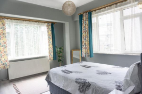 3br Apartment Square